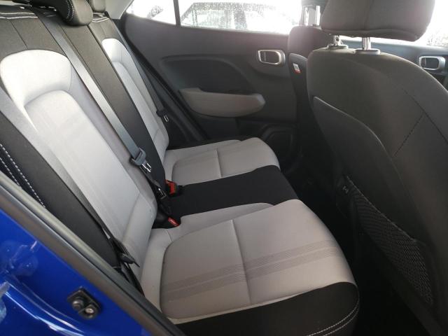 2025 HYUNDAI VENUE SEL KMHRC8A30SU398131