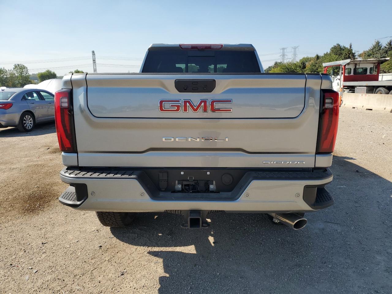 GMC SIERRA K2500 DENALI