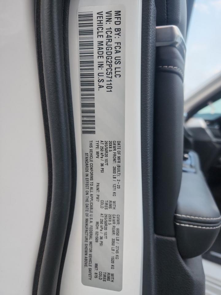 JEEP GRAND CHEROKEE OVERLAND