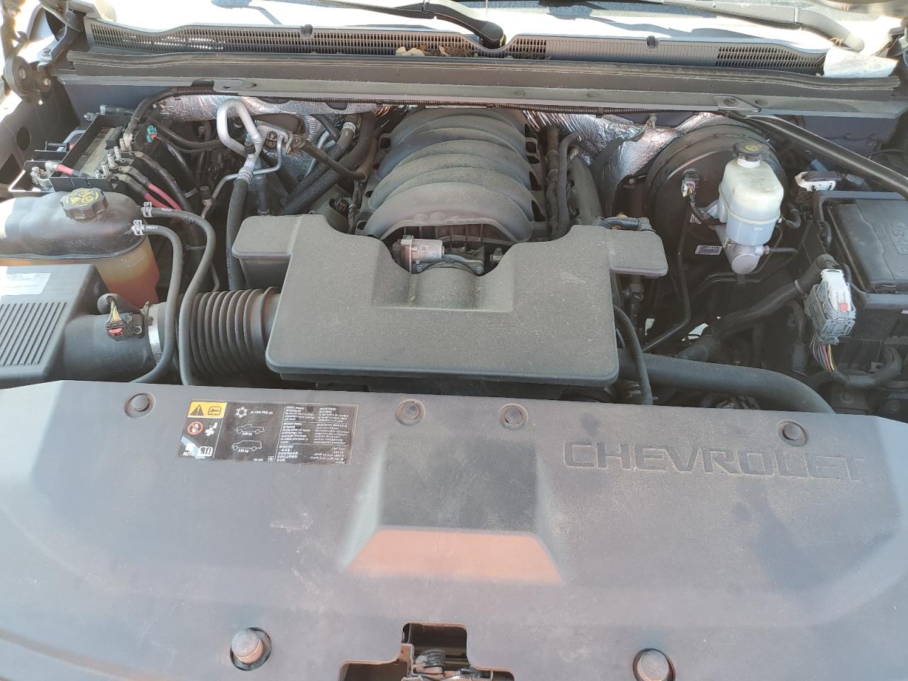 CHEVROLET SUBURBAN C1500 LT