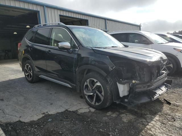 2022 SUBARU FORESTER T JF2SKARC5NH475272