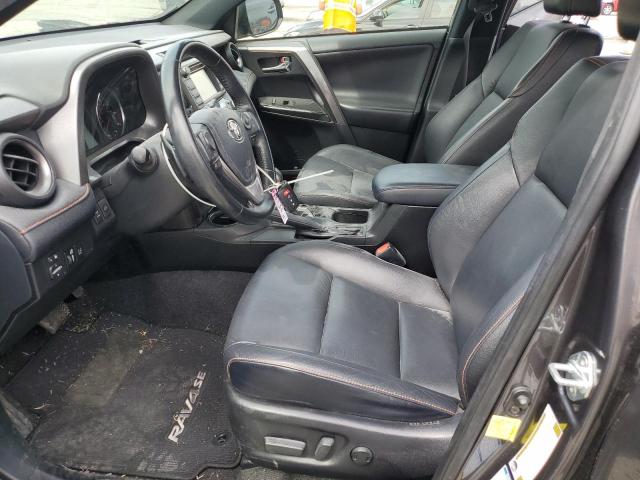 2018 TOYOTA RAV4 SE JTMJFREV5JJ737671