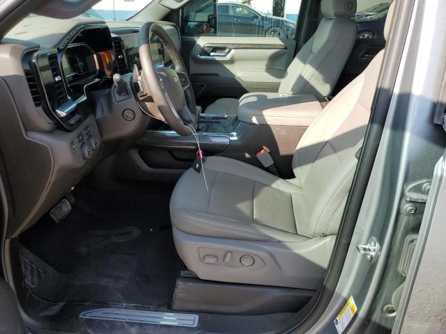 2024 CHEVROLET SILVERADO 1GCUDGE80RZ249811