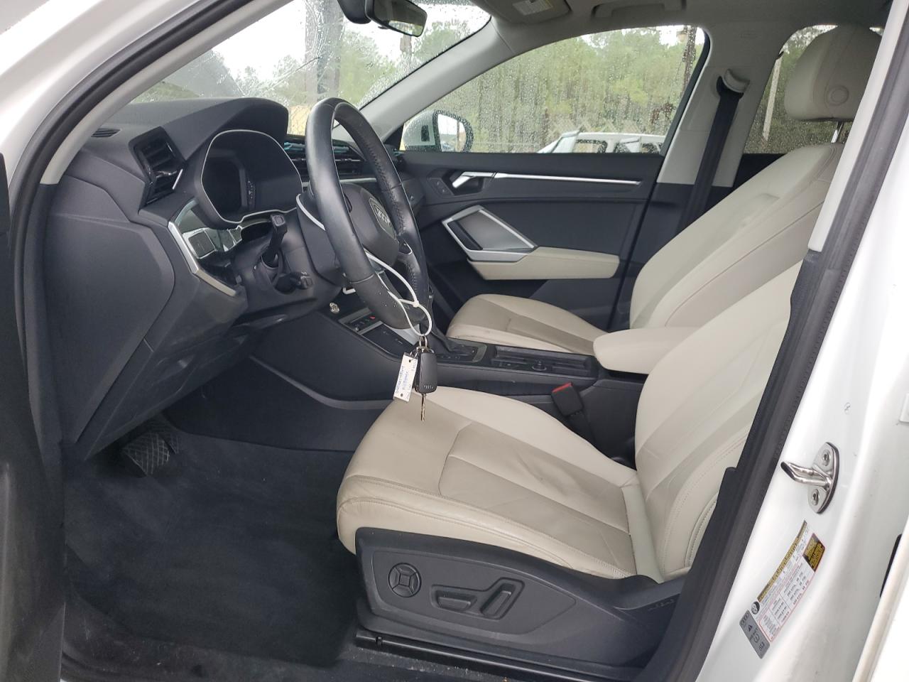 AUDI Q3 PREMIUM S LINE