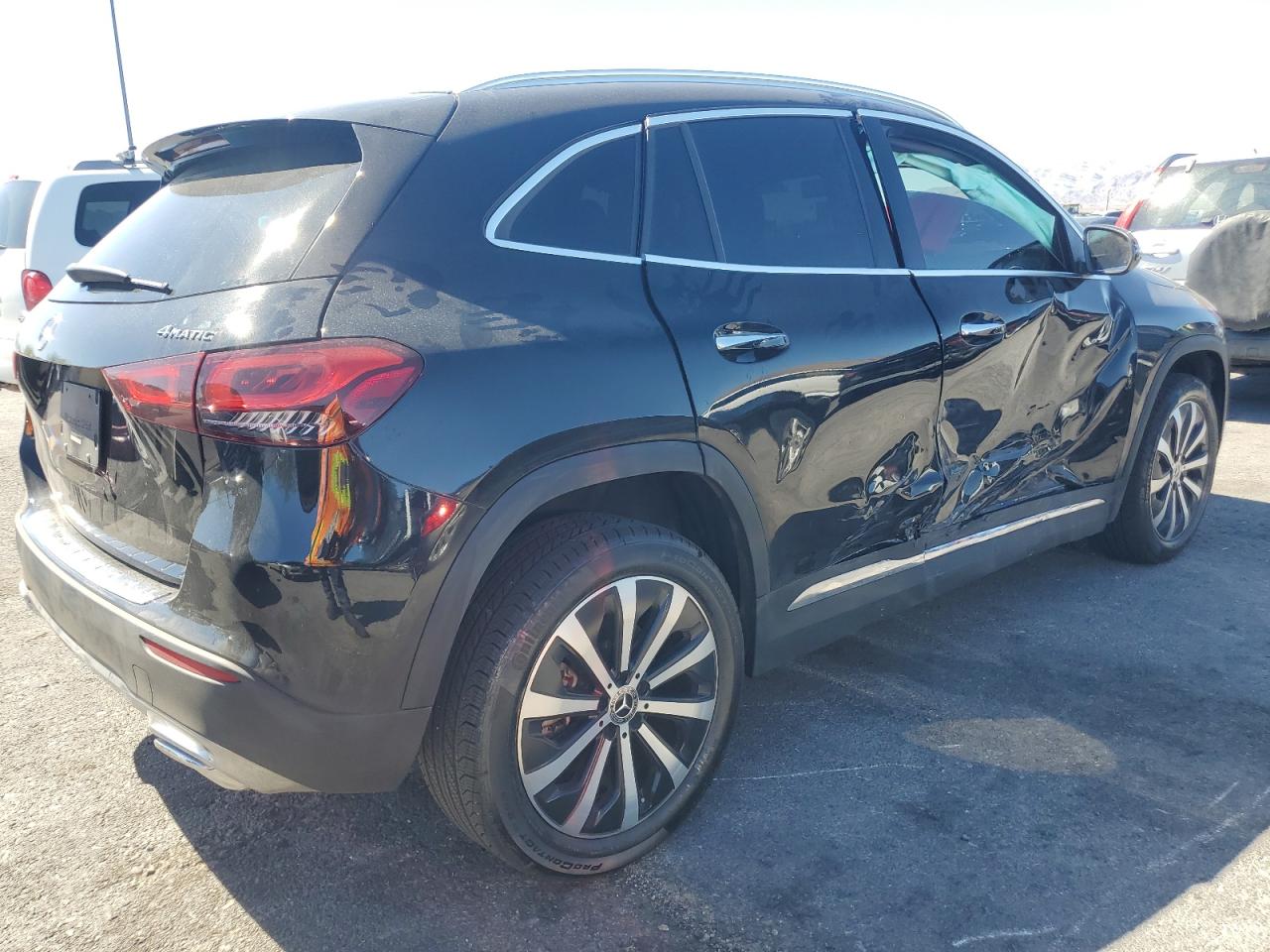 MERCEDES-BENZ GLA-CLASS 250 4MATIC