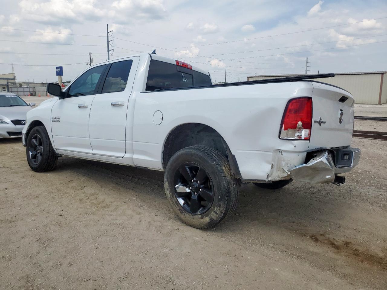 RAM 1500 SLT