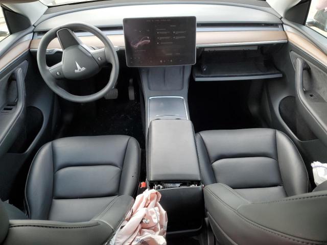 2024 TESLA MODEL Y 7SAYGDEE2RF116621