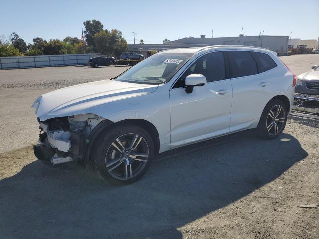 2018 VOLVO XC60 T5 LYV102RK0JB106781