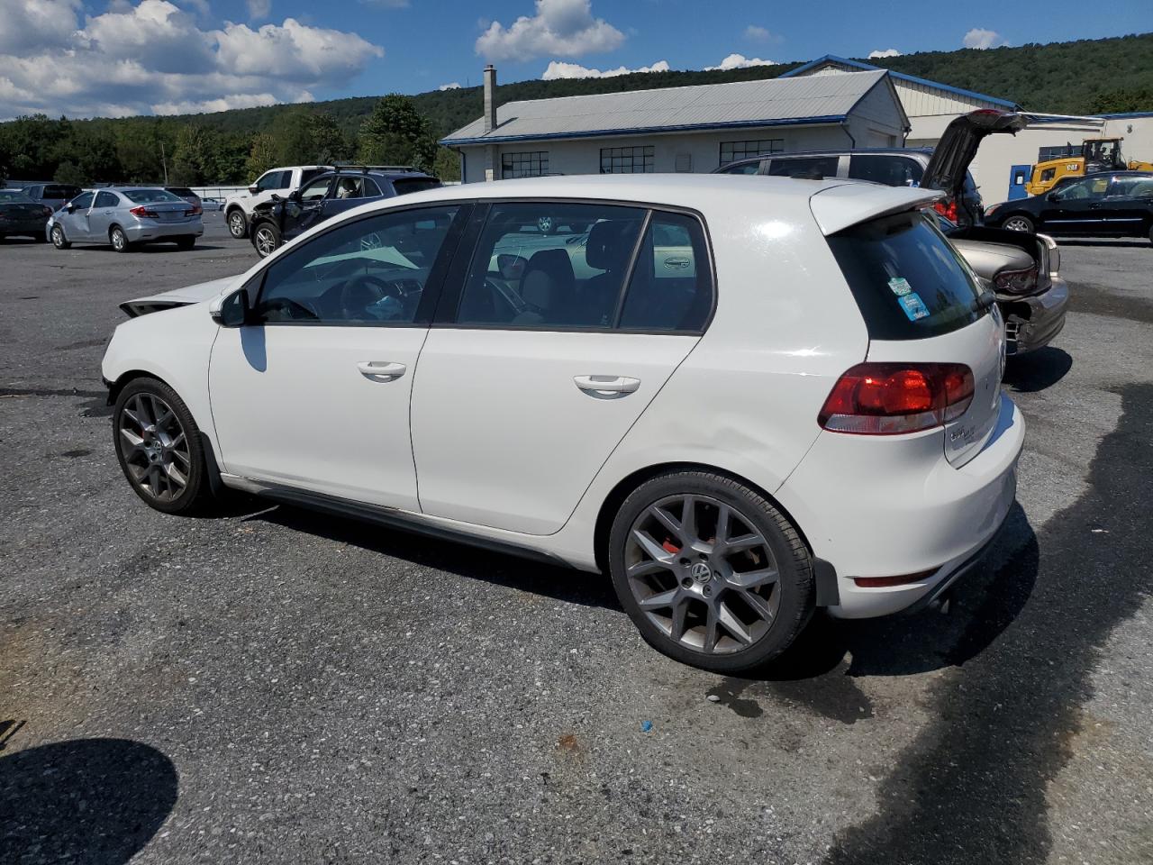 VOLKSWAGEN GOLF GTI