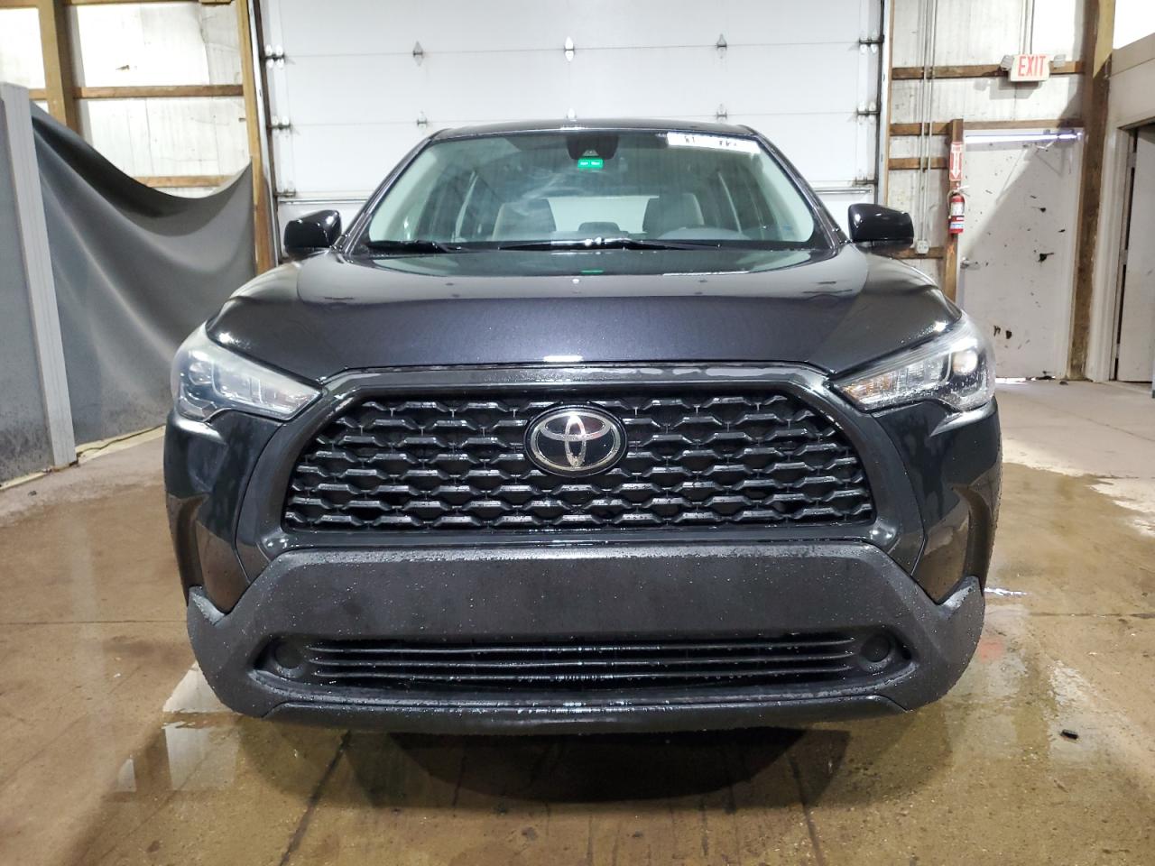 TOYOTA COROLLA CROSS L