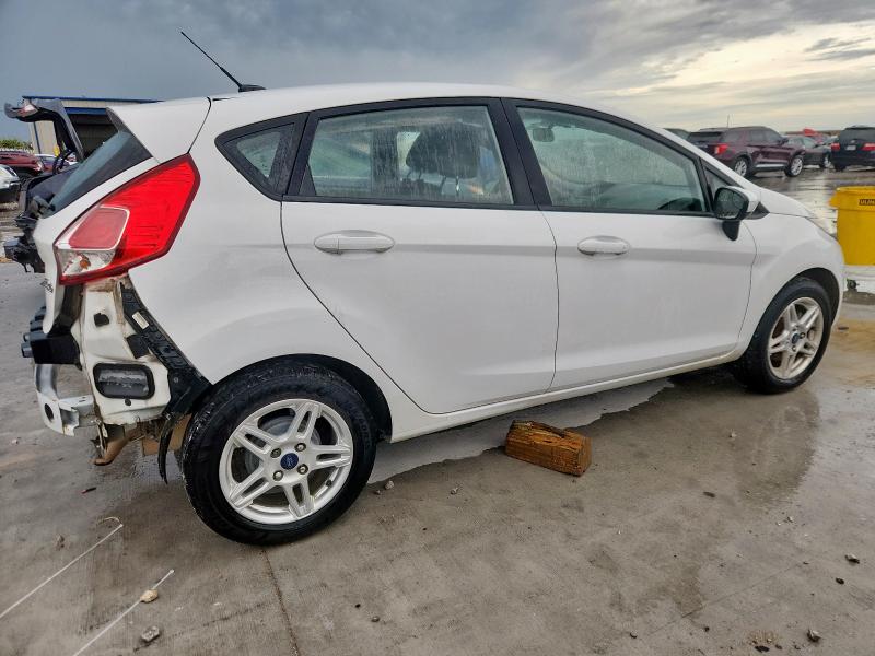2017 FORD FIESTA SE 3FADP4EJ3HM129306