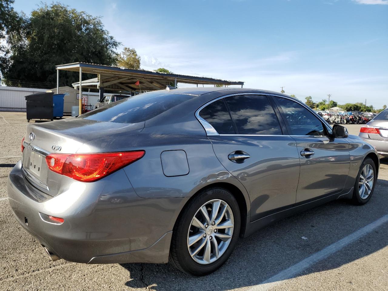 INFINITI Q50 BASE