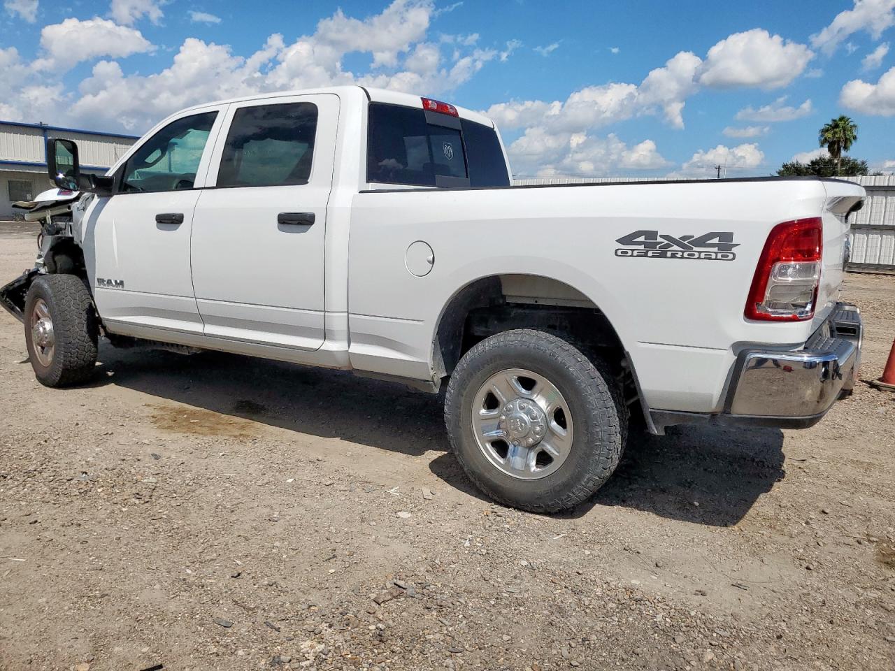 RAM 2500 TRADESMAN