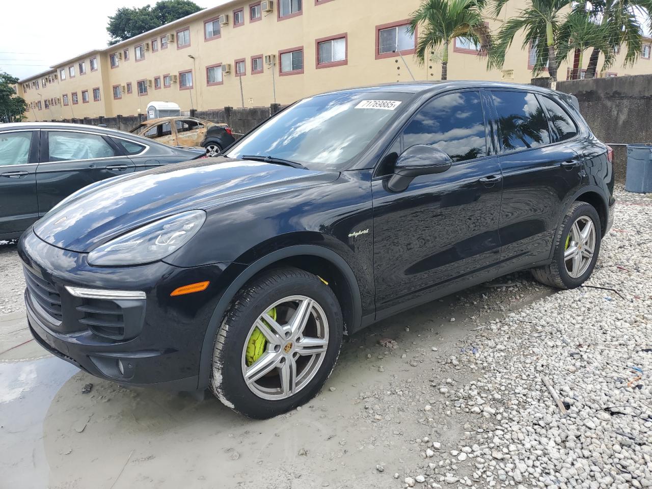 PORSCHE CAYENNE SE HYBRID