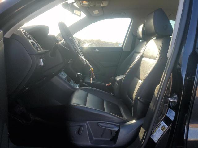 2016 VOLKSWAGEN TIGUAN S WVGAV7AX7GW598925