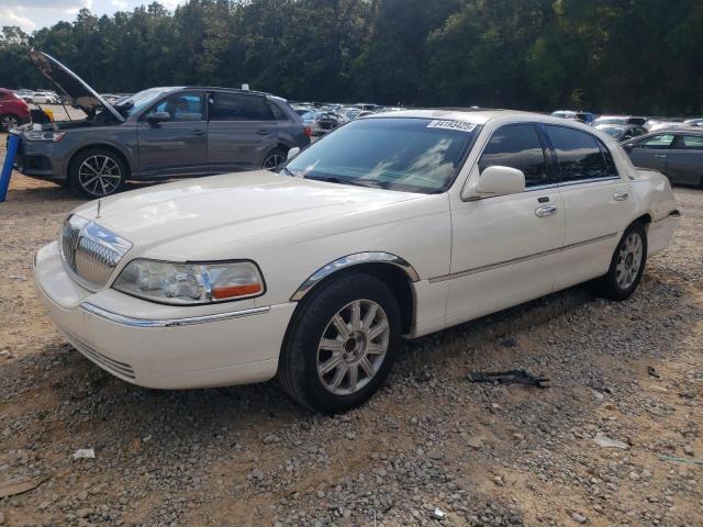 Global Auto Auctions: 2007 LINCOLN TOWN CAR S
