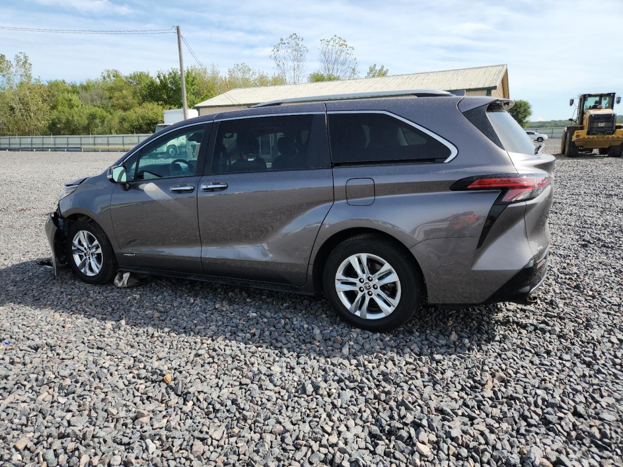 TOYOTA SIENNA LIMITED