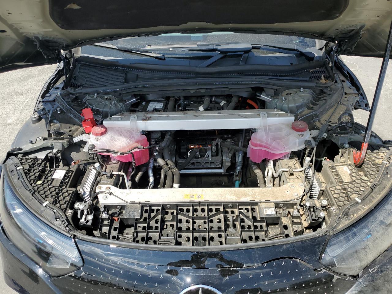 MERCEDES-BENZ EQE 350+