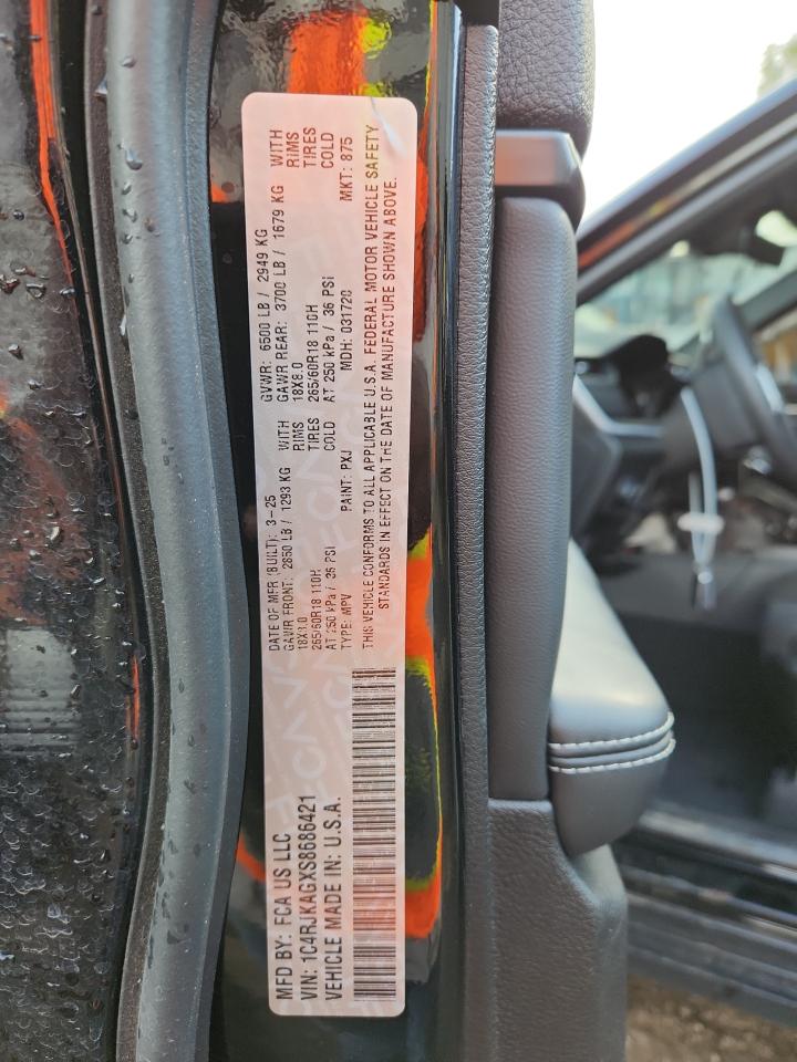 JEEP GRAND CHEROKEE L LAREDO