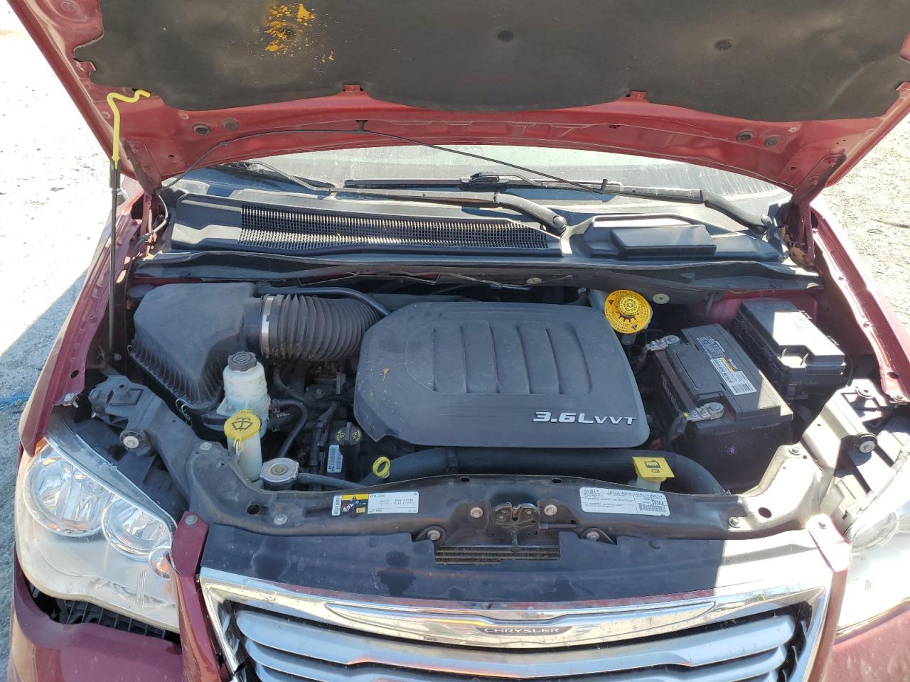 CHRYSLER TOWN & COUNTRY TOURING