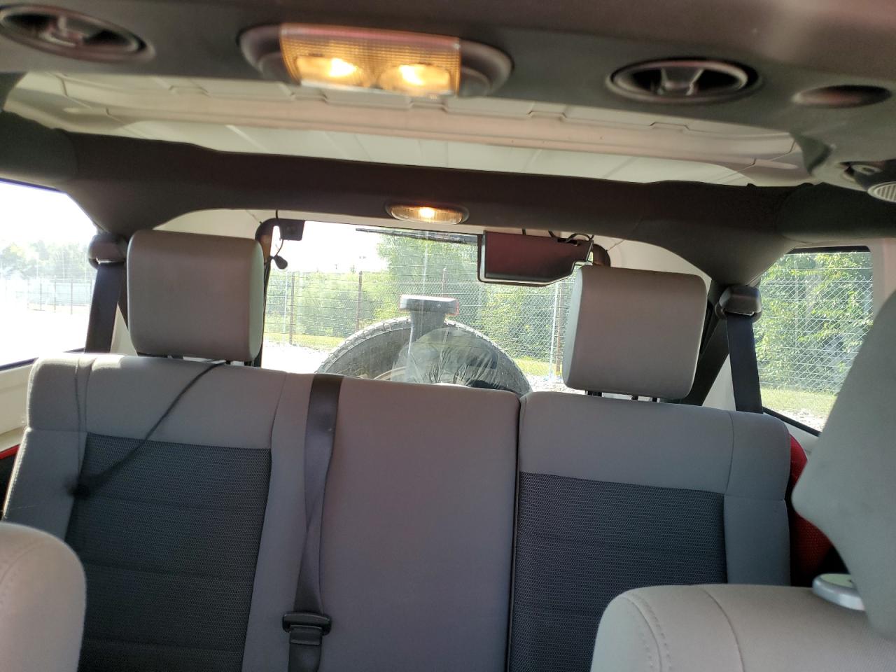 JEEP WRANGLER SAHARA