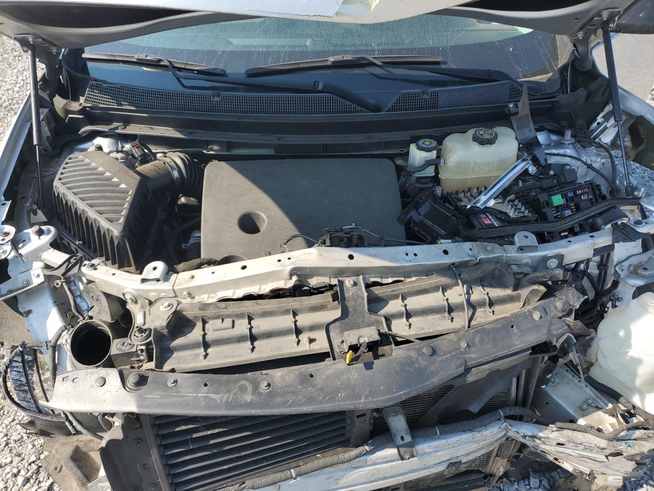 CHEVROLET TRAVERSE LS