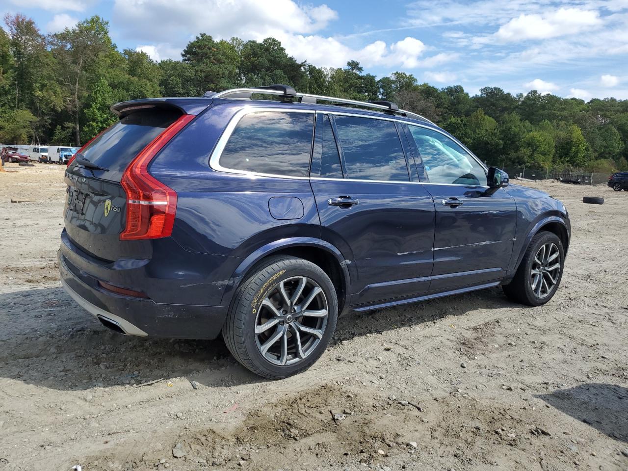 VOLVO XC90 T6