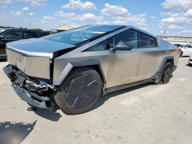 TESLA CYBERTRUCK