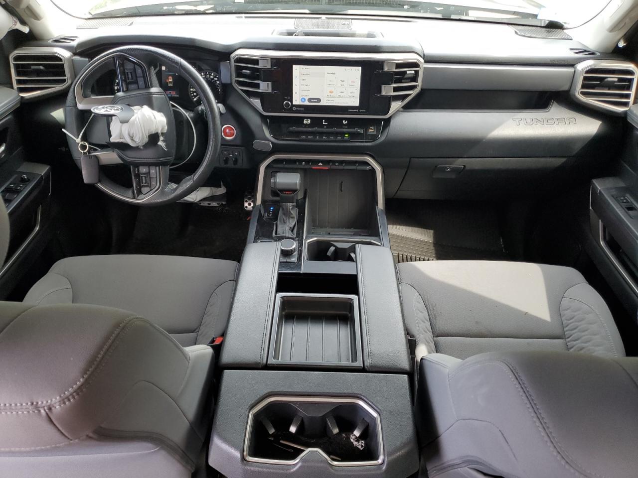 TOYOTA TUNDRA CREWMAX SR