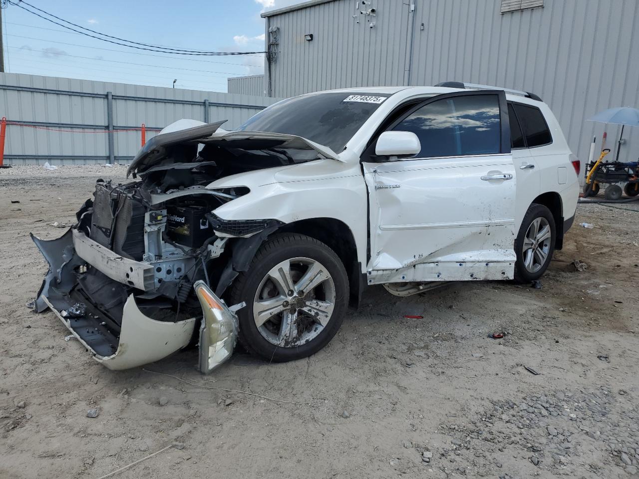 TOYOTA HIGHLANDER LIMITED