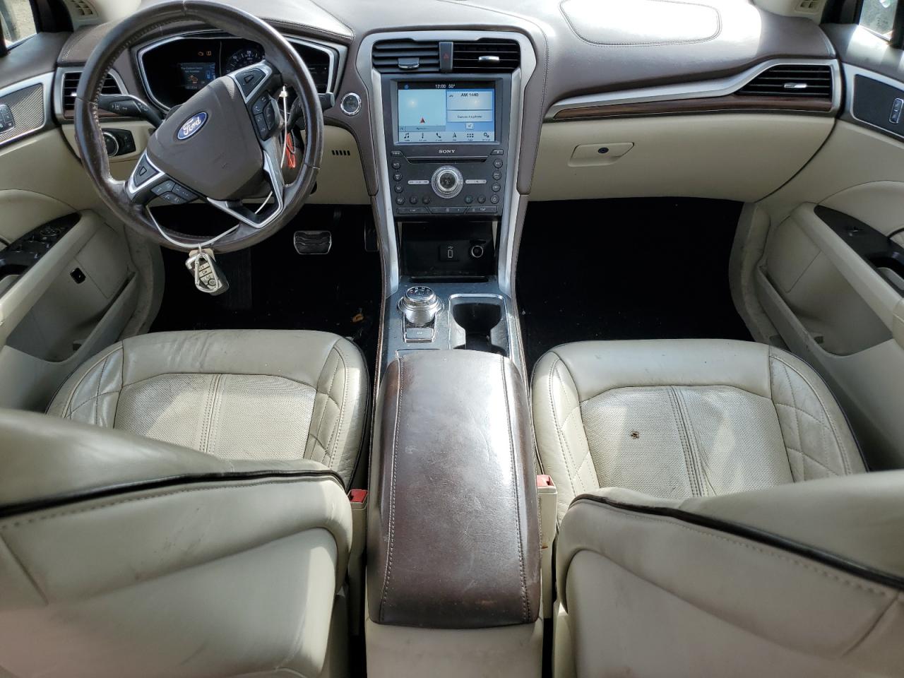 FORD FUSION TITANIUM PHEV