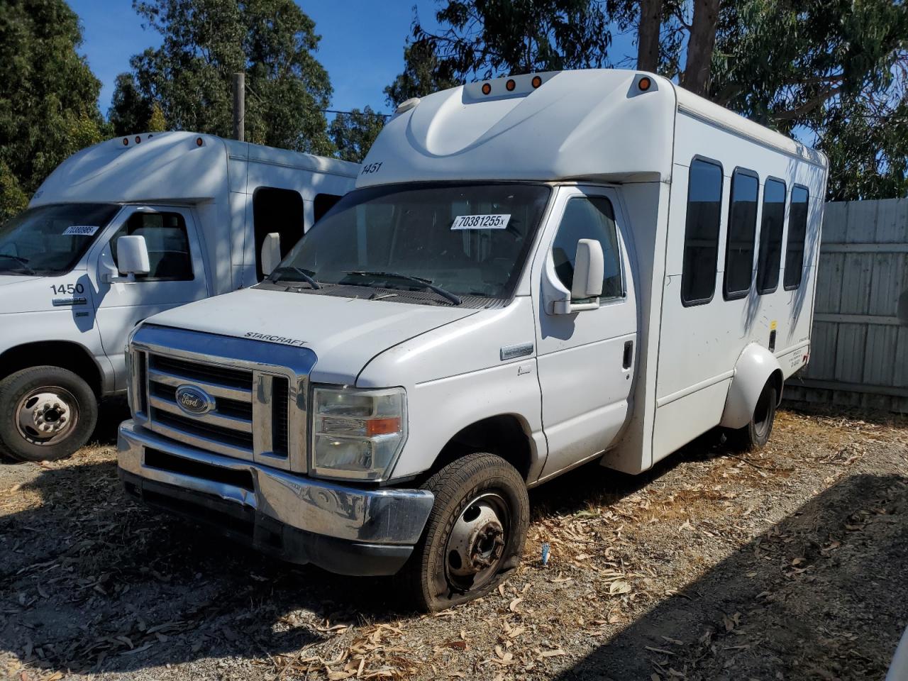 FORD ECONOLINE E350 SUPER DUTY CUTAWAY VAN