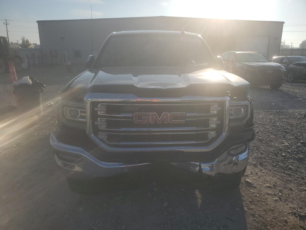 GMC SIERRA 1500 K1500 SLT