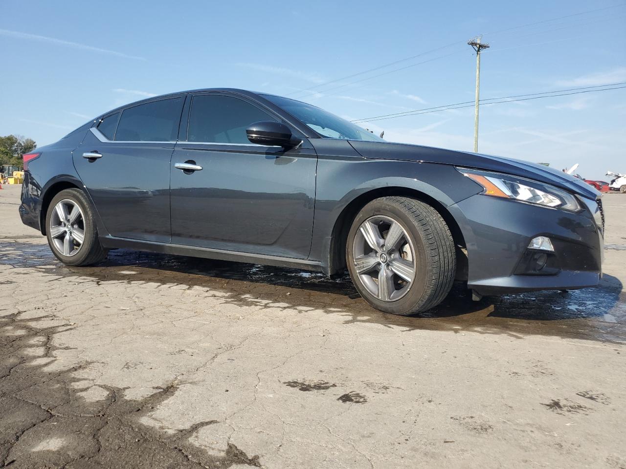 NISSAN ALTIMA SL