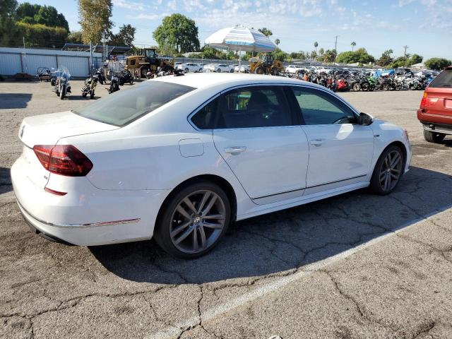 2017 VOLKSWAGEN PASSAT R-L 1VWDT7A39HC000788