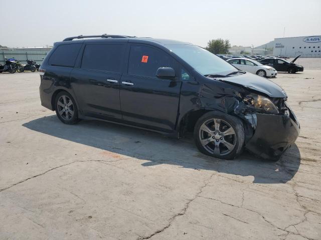 2017 TOYOTA SIENNA SE 5TDXZ3DC8HS776542