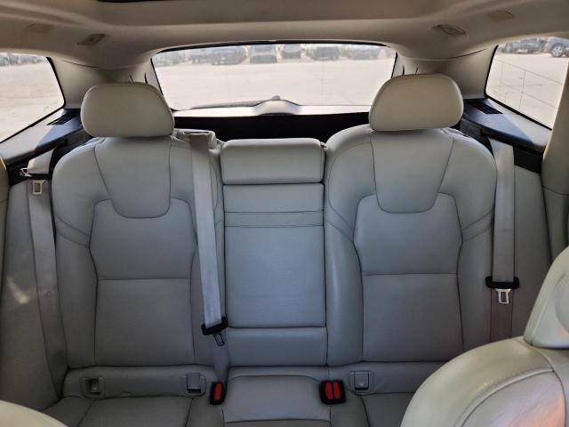 2018 VOLVO XC60 T6 LYVA22RK2JB097432