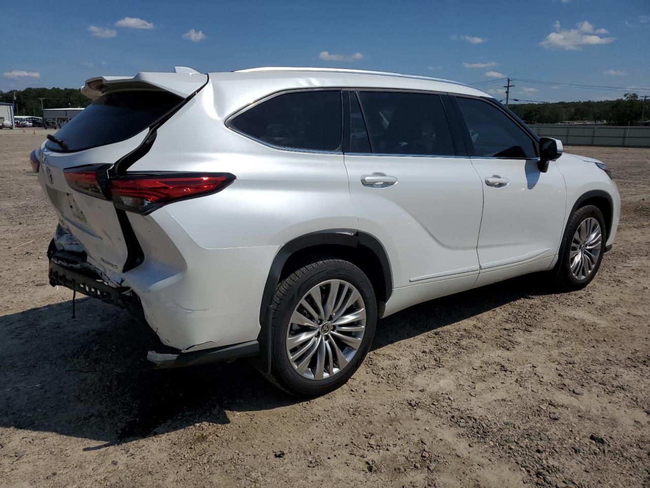 TOYOTA HIGHLANDER L