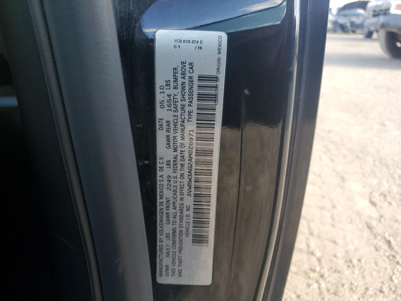 VOLKSWAGEN BEETLE NEW BEETLE