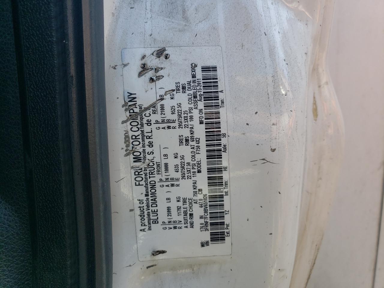 FORD F-750 SUPER DUTY