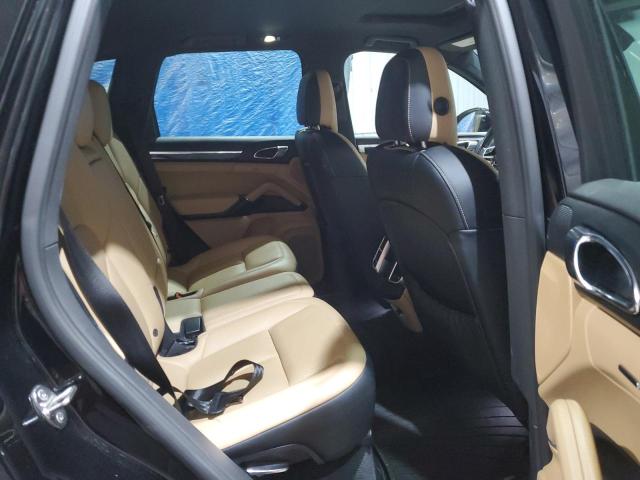 2015 PORSCHE CAYENNE WP1AF2A24FLA34902
