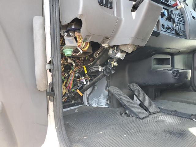 2017 PETERBILT TRACTOR 348 #3285525330