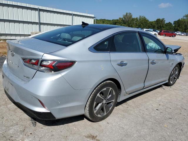 2019 HYUNDAI SONATA HYBRID KMHE34L35KA094282