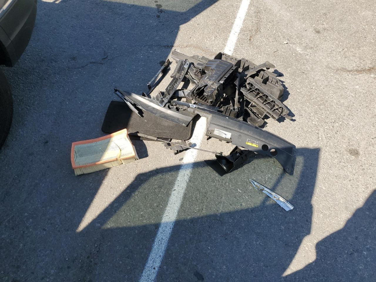 VOLKSWAGEN TIGUAN SE