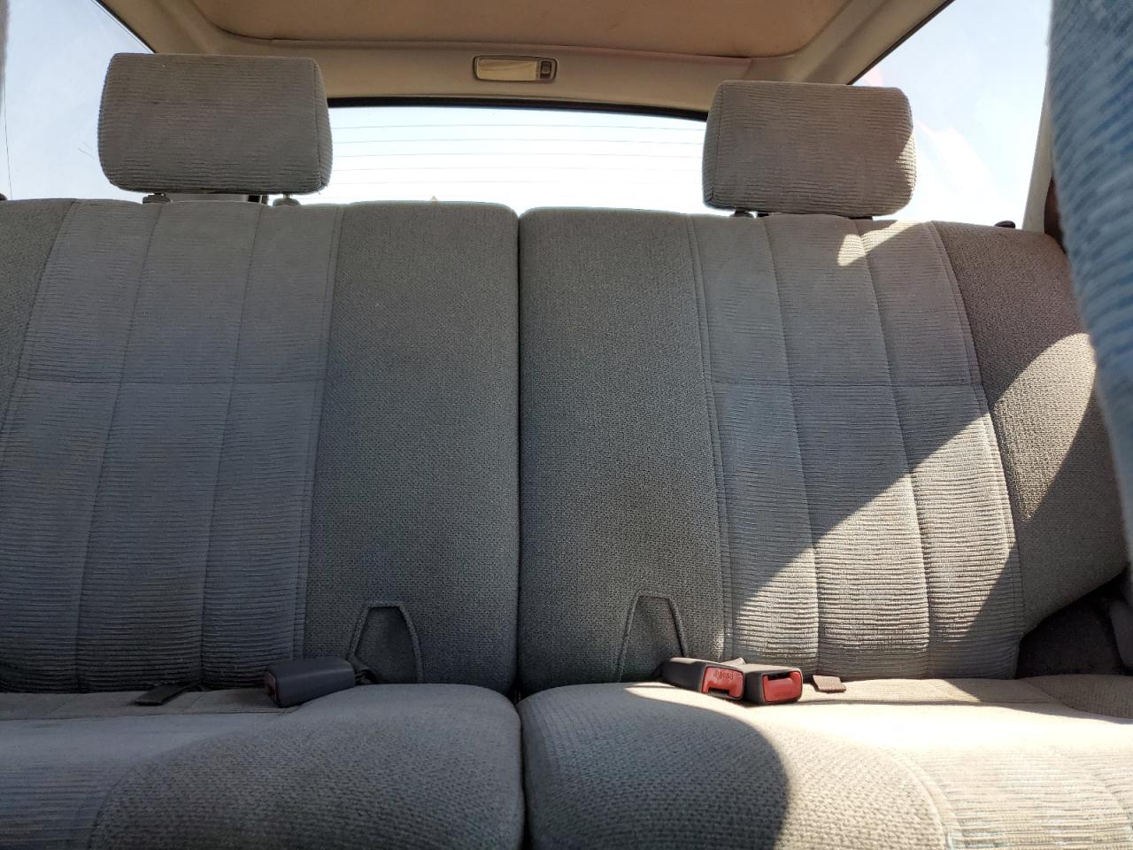 Lot #3234510091 2000 TOYOTA 4RUNNER SR