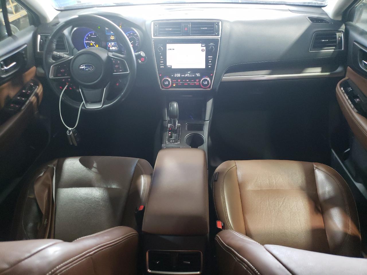 SUBARU OUTBACK TOURING