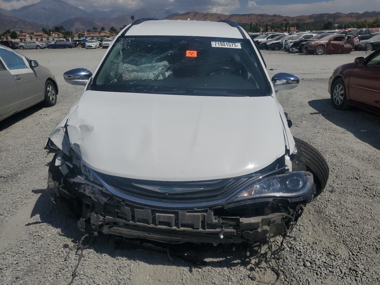 CHRYSLER PACIFICA HYBRID LIMITED