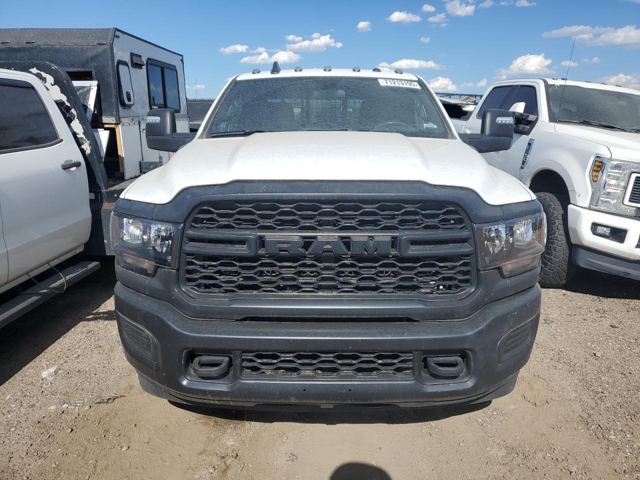 RAM 3500 TRADESMAN