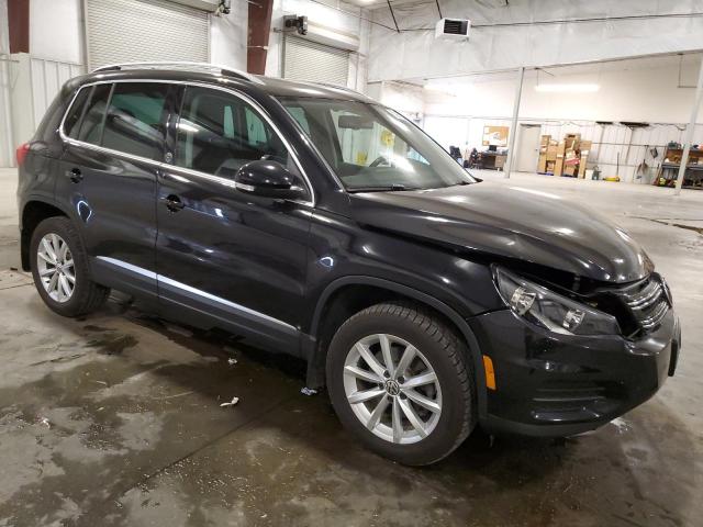 2017 VOLKSWAGEN TIGUAN WOL WVGSV7AX6HW512767