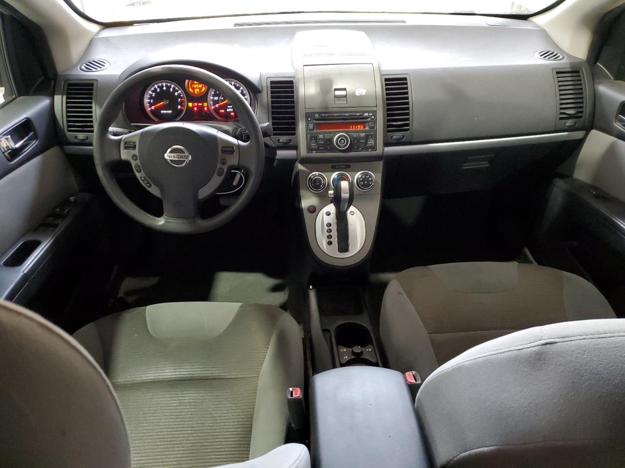 NISSAN SENTRA 2.0